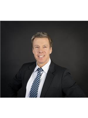 Steve Gabellini - Professional Headshot